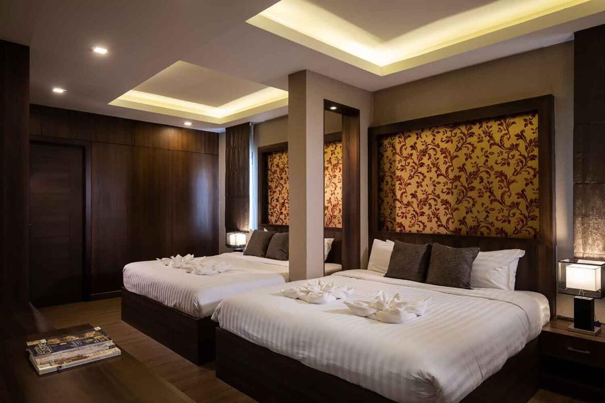 Beautiful 6 Bedroom Home With Pool - Chiang Mai