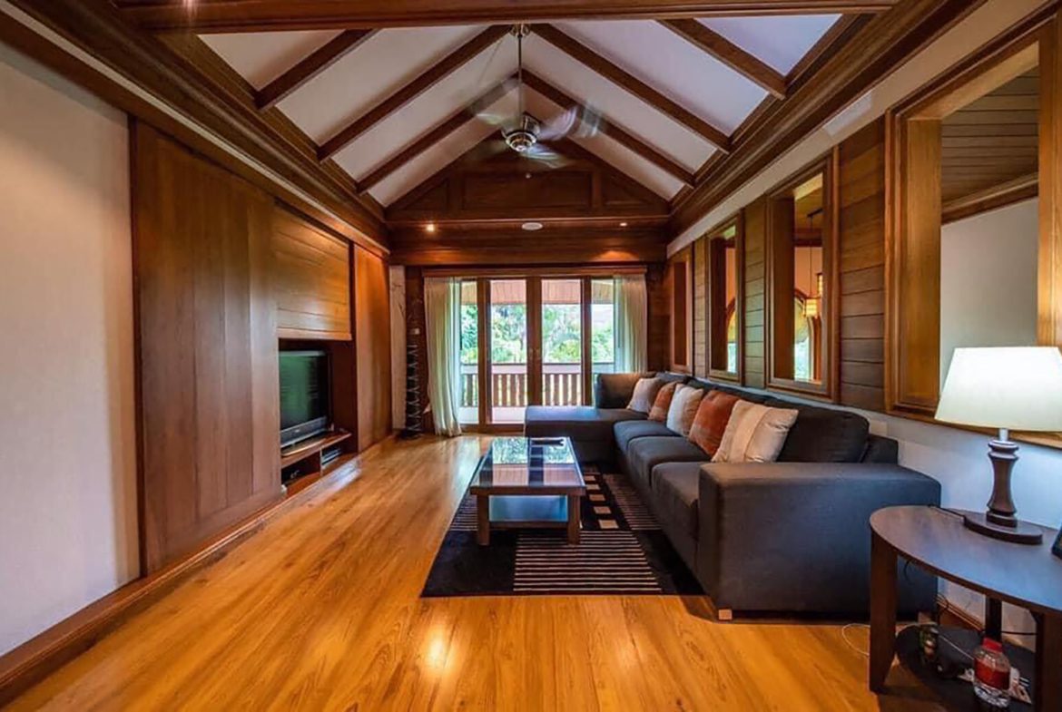 Contemporary Thai Teak House
