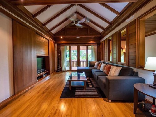 Contemporary Thai Teak House