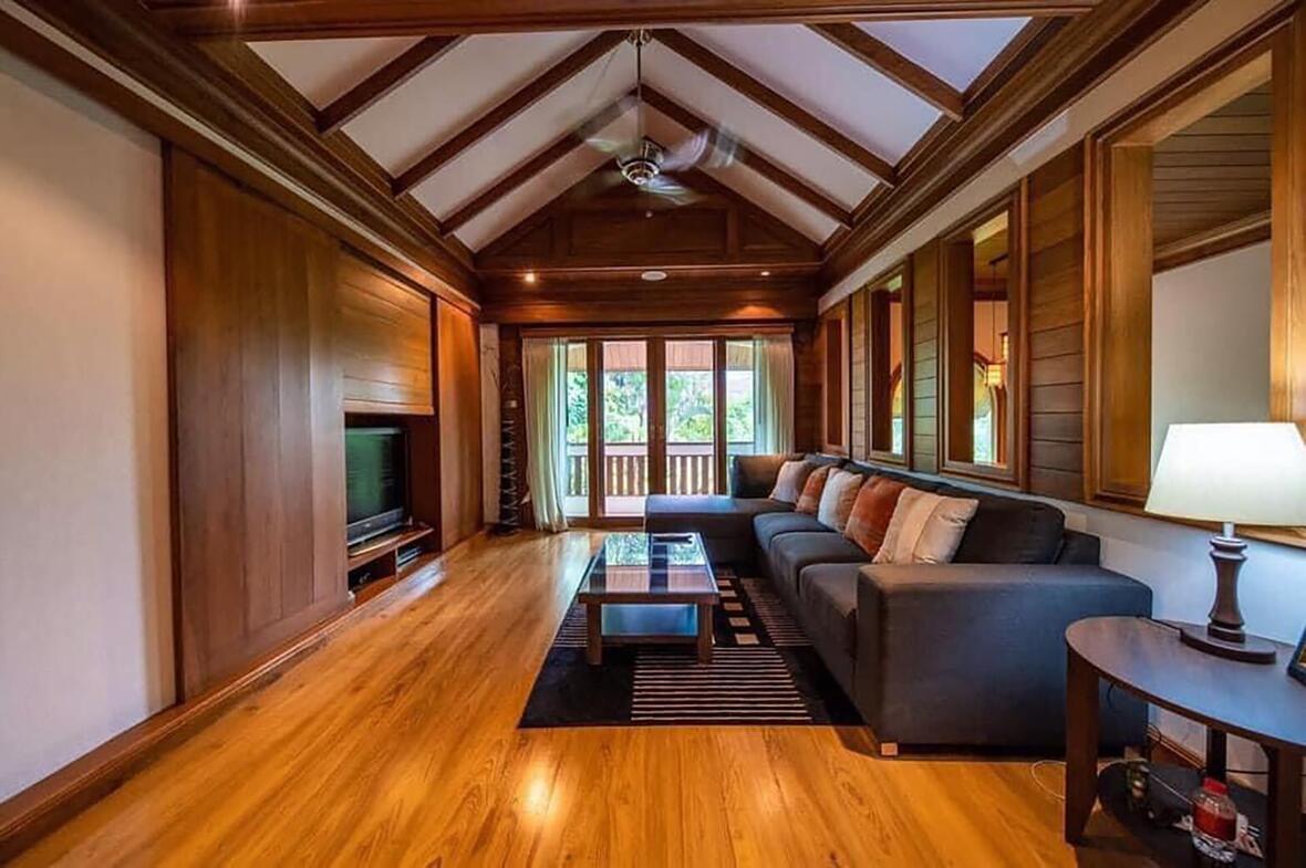 Contemporary Thai Teak House