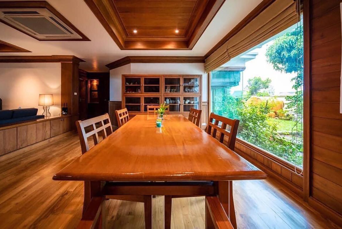 Contemporary Thai Teak House