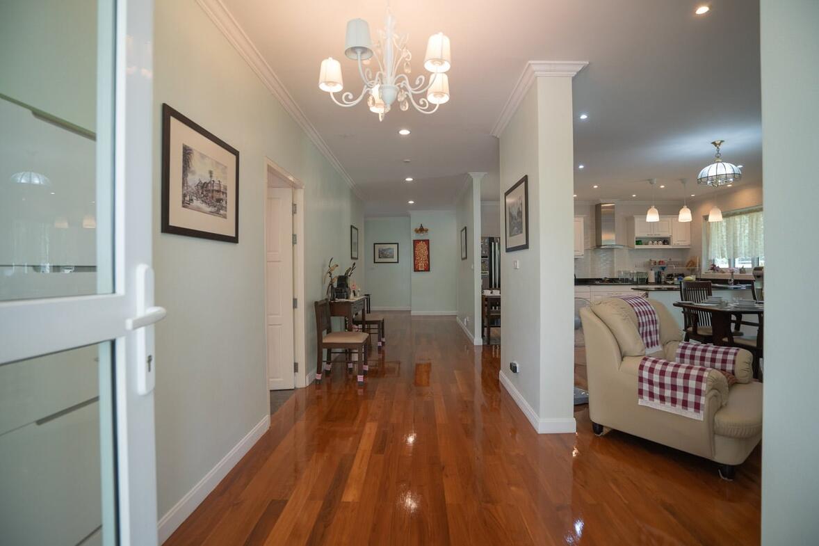 Exceptional Bungalow With Charming Garden, San Pak Waan
