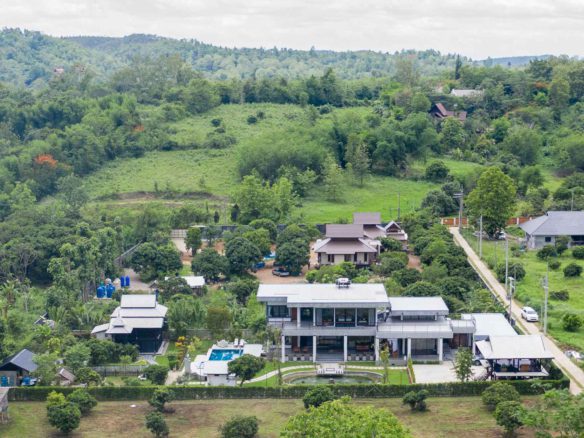 Exceptional Modern Home, Samoeng