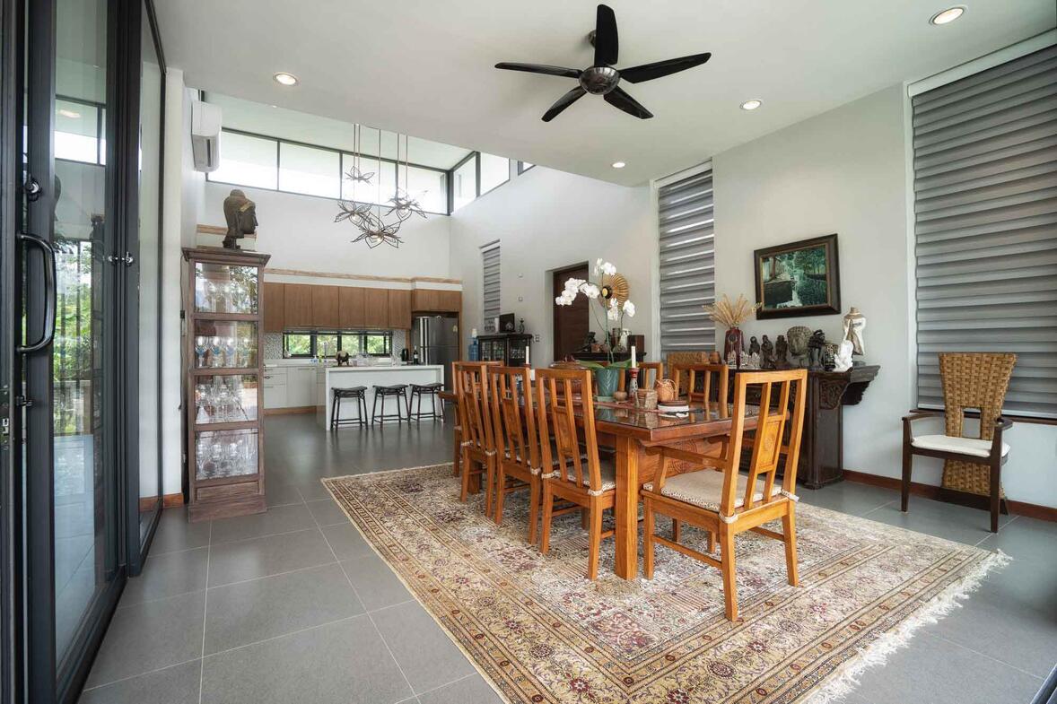 Exceptional Modern Home, Samoeng