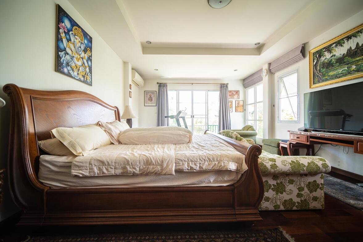 Lana Pinery, Large Family Home, Chiang Mai