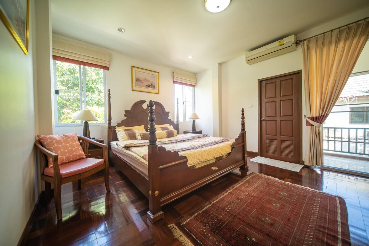 Lana Pinery, Large Family Home, Chiang Mai