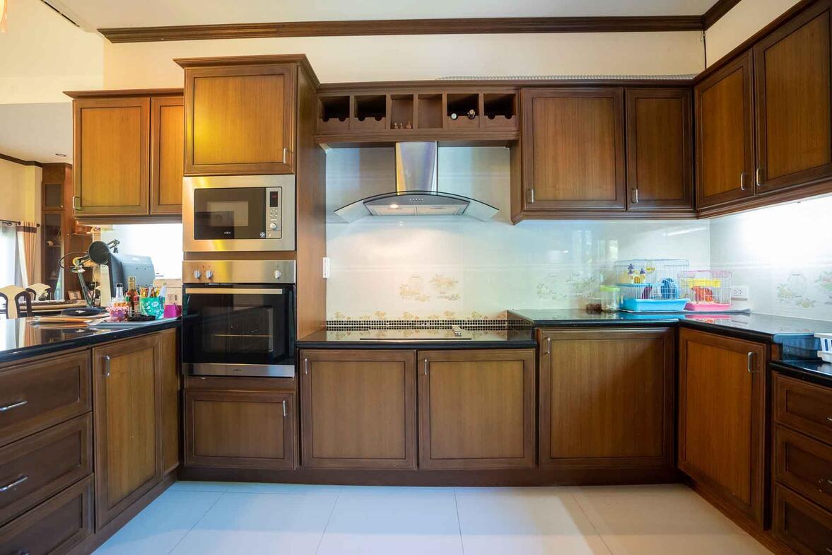 Sanpakwan 4 Bedroom Bunaglow