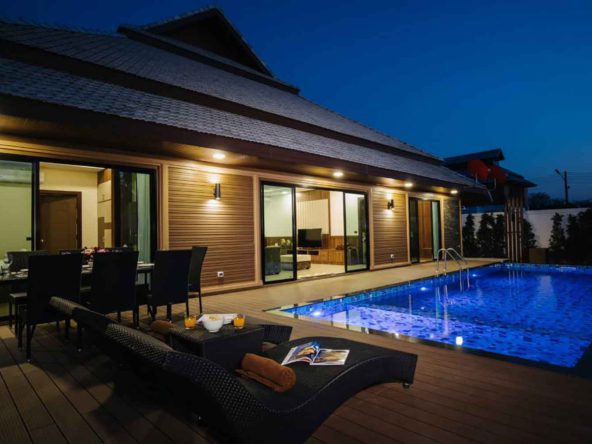 Superb Bungalow With Pool - Exclusive Development