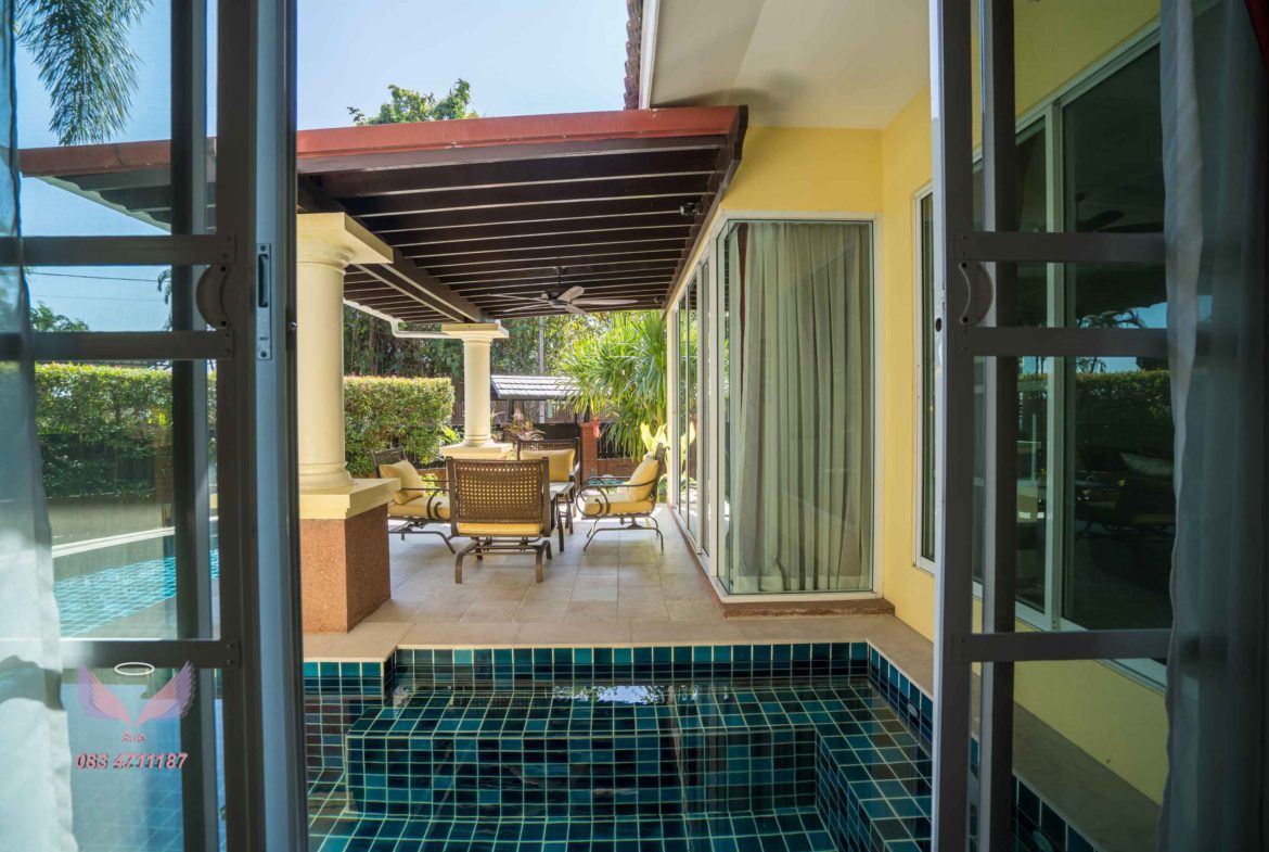 Beautiful 4 Bedroom Luxury Family Home - Chiang Mai