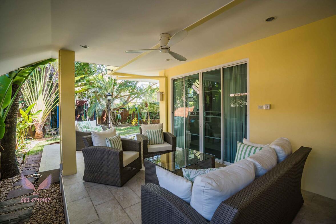 Beautiful 4 Bedroom Luxury Family Home - Chiang Mai