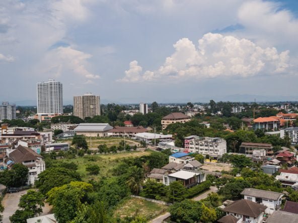 Fantastic Value Penthouse, Stunning Views, Ready To Renovate