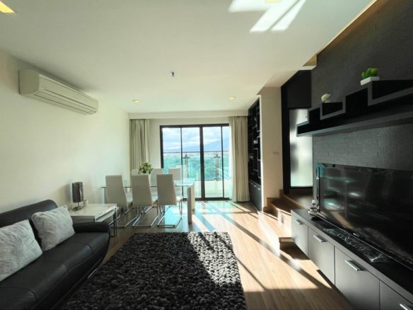 Wow! Mountain & City View Luxury Duplex (2-storey) Condo in the city near Night Barzaa-Home alike