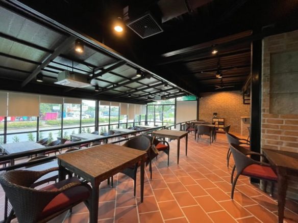 The Brand New Modern Loft Industrial Style Upscale and Humble Restaurant with some green outdoor landscaping Parking Ready for Business in San Phi Suea 15 minutes to City Center