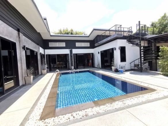 บ้านสไตล์โมเดิร์นพร้อมสระน้ำส่วนตัว สำหรับครอบครัวที่แสนอบอุ่น เลี้ยงสัตว์ได้ เข้าตัวเมืองเชียงใหม่เพียง 15 นาทีเท่านั้น